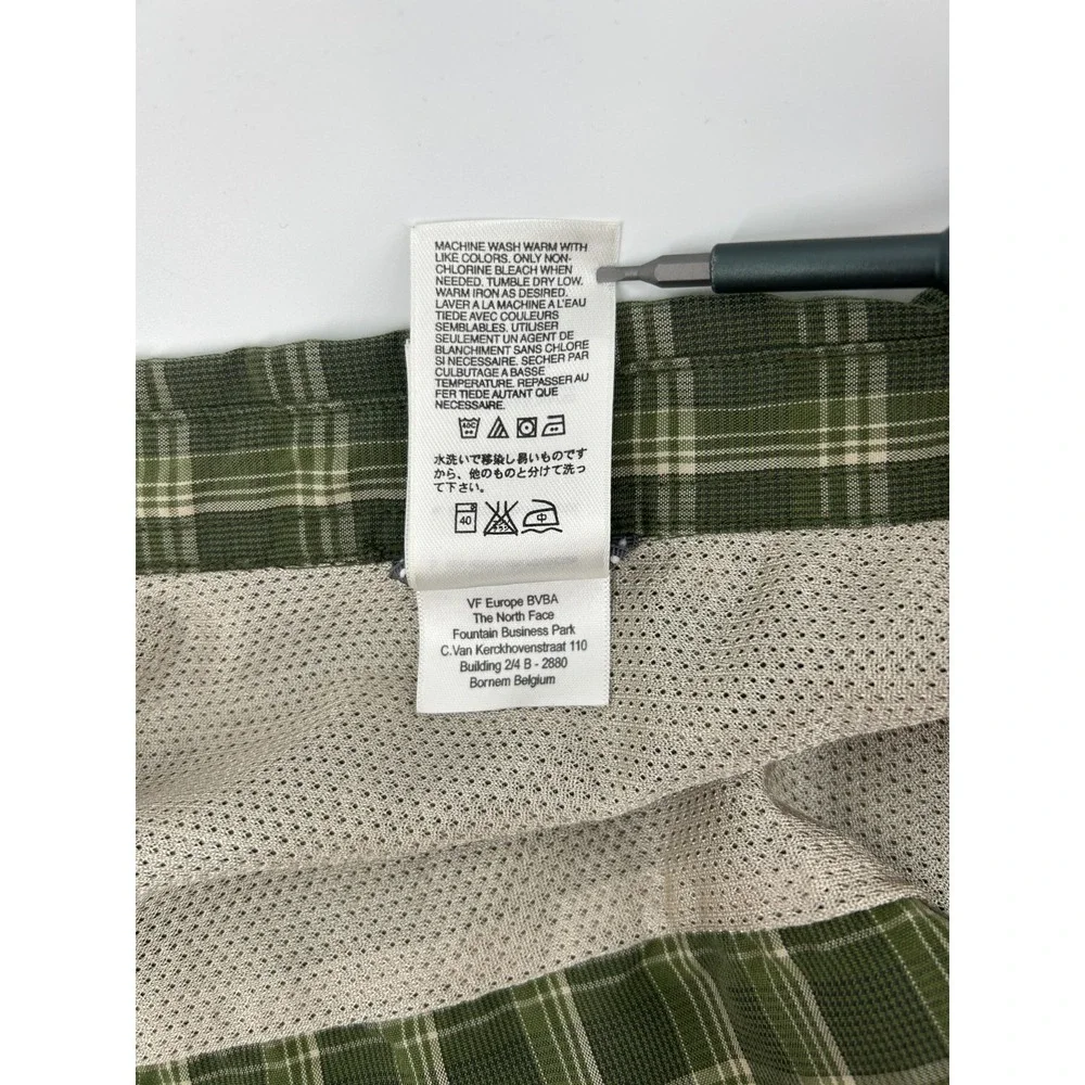 The North Face Button Down Shirt Mens Green Plaid Long Sleeve Collared Large